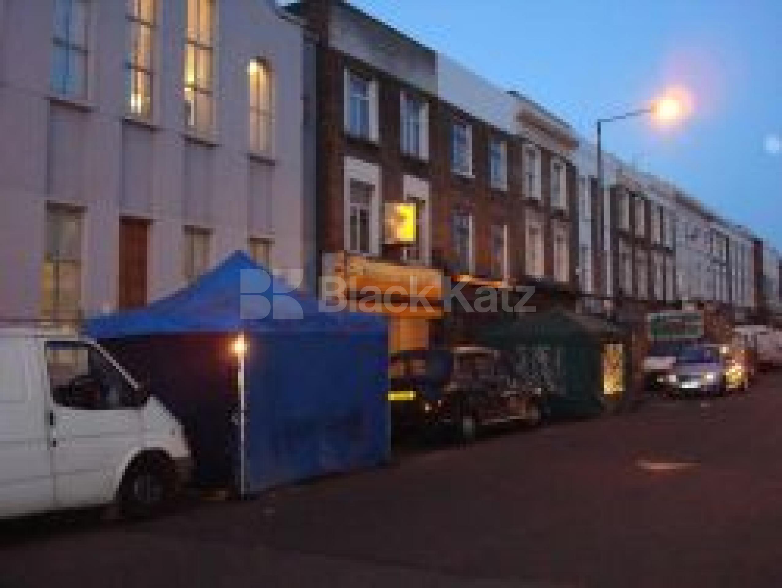 			New Instruciton, 1 Bedroom, 1 bath, 1 reception Flat			 Golborne Road, LADBROKE GROVE W10